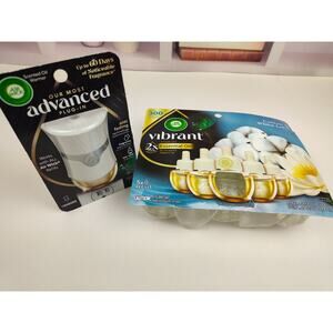 Airwick Plug In Scented Oil Warmer and 5 Refills